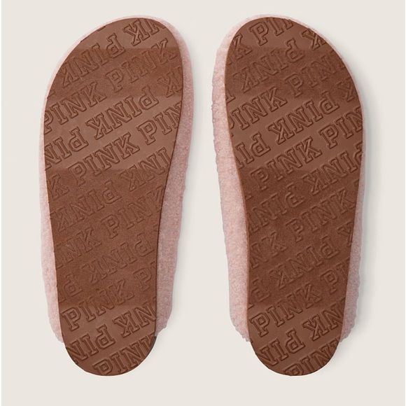 Victoria's secret pink cozy plush clogs - price firm - Picture 3 of 5